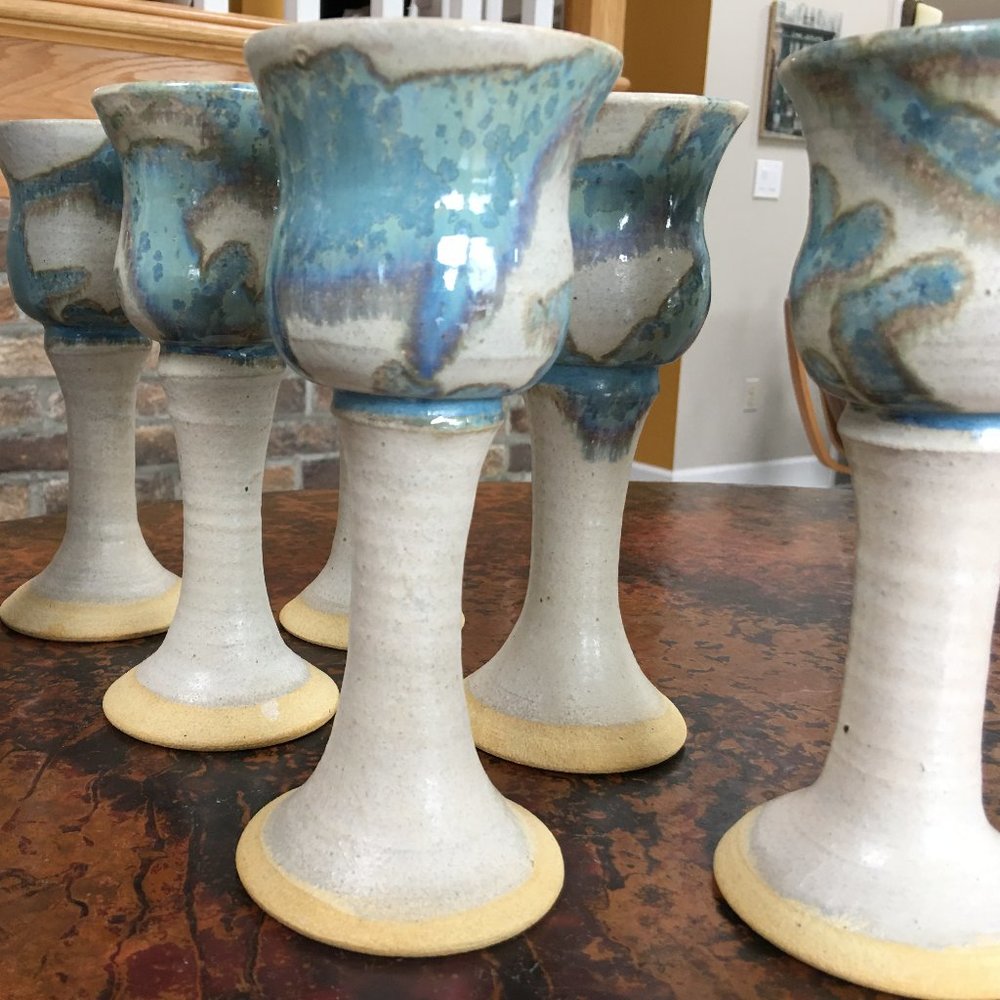 FIRM! BEAUTIFUL Vintage "Leslie" Stoneware Wine/Juice Glasses (2)